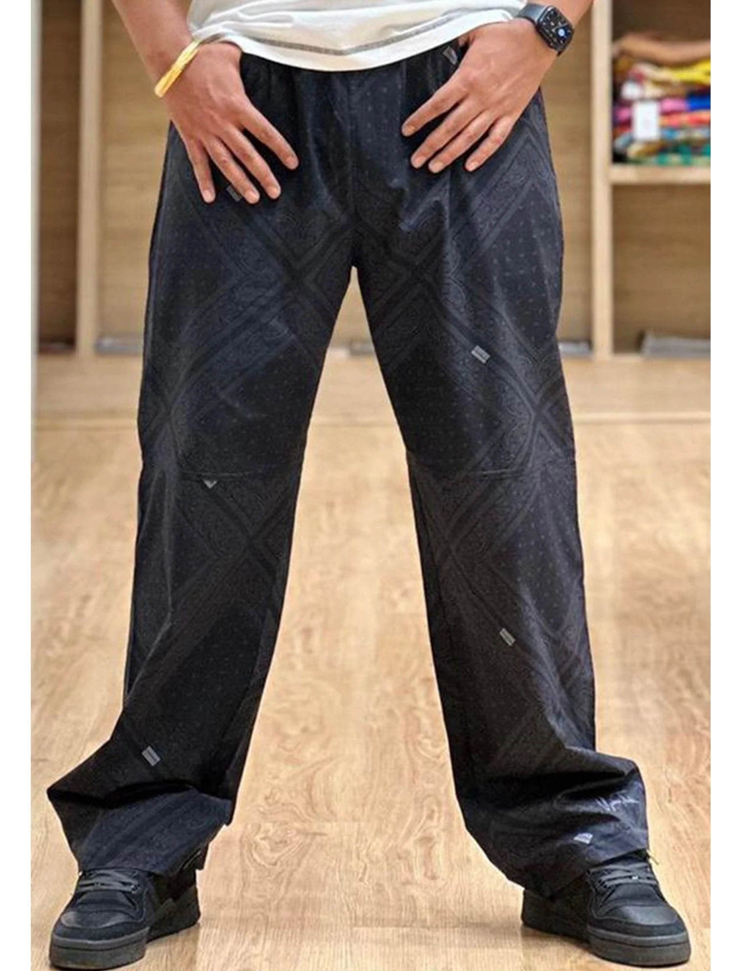 Urbantheka Bandana lowers