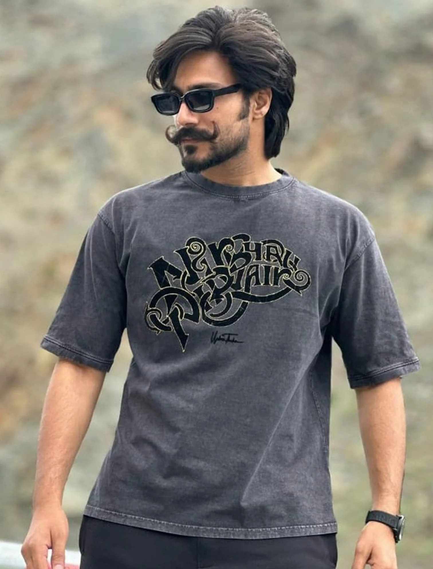 Nirbhau Nirvair Black Stonewashed T-shirt